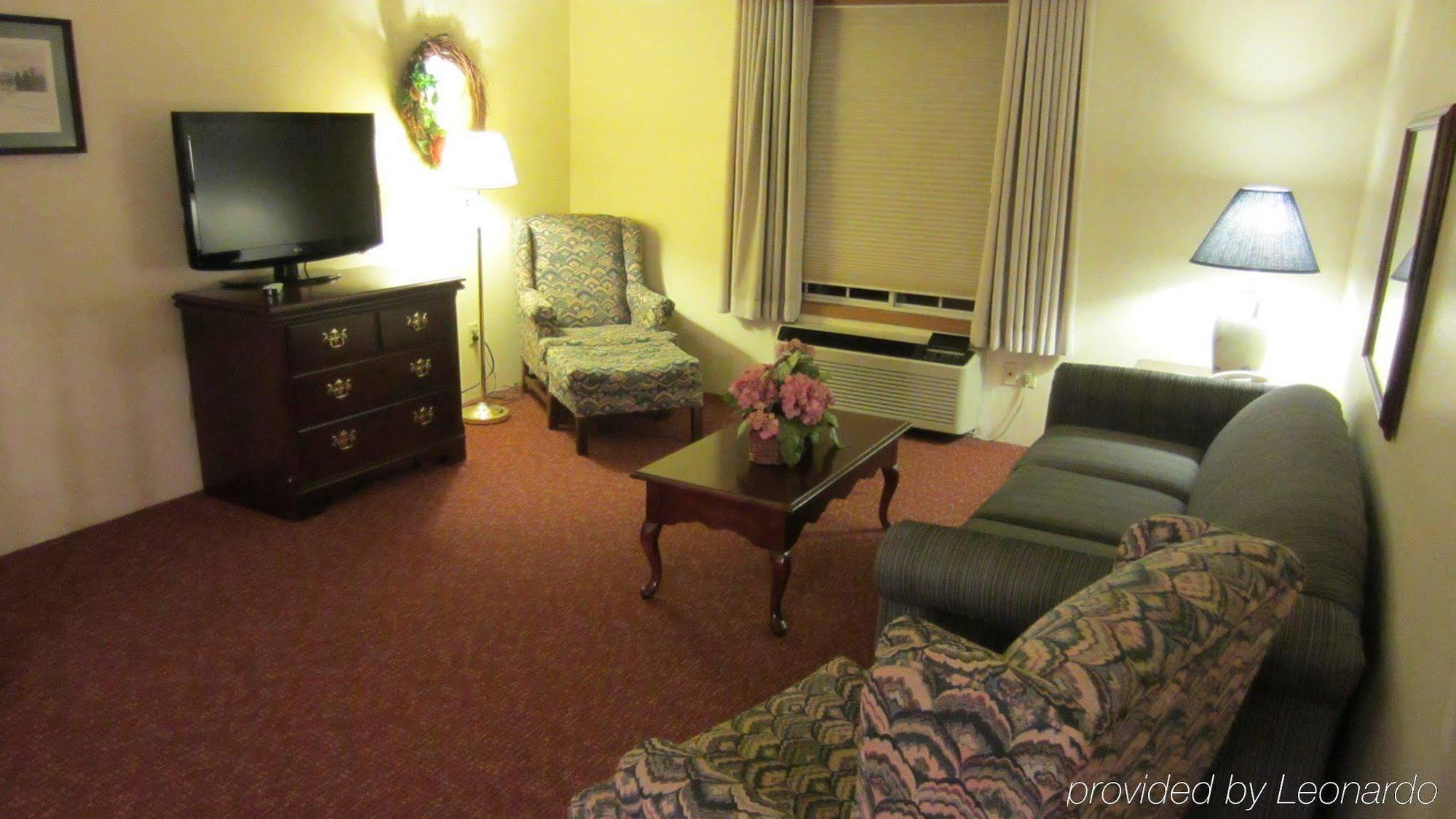 Hotel Baymont By Wyndham Mequon Milwaukee Area Habitación foto