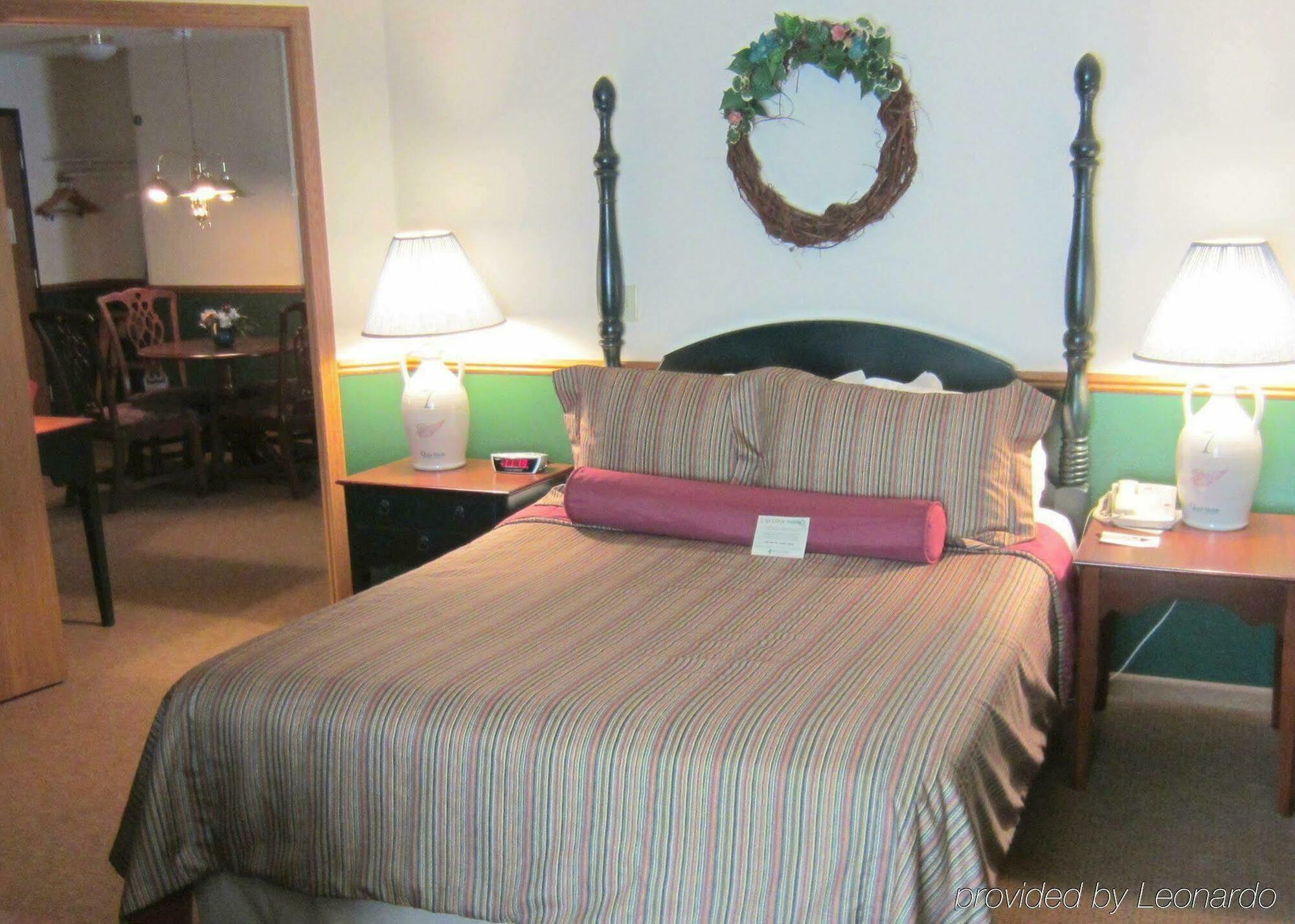 Hotel Baymont By Wyndham Mequon Milwaukee Area Habitación foto
