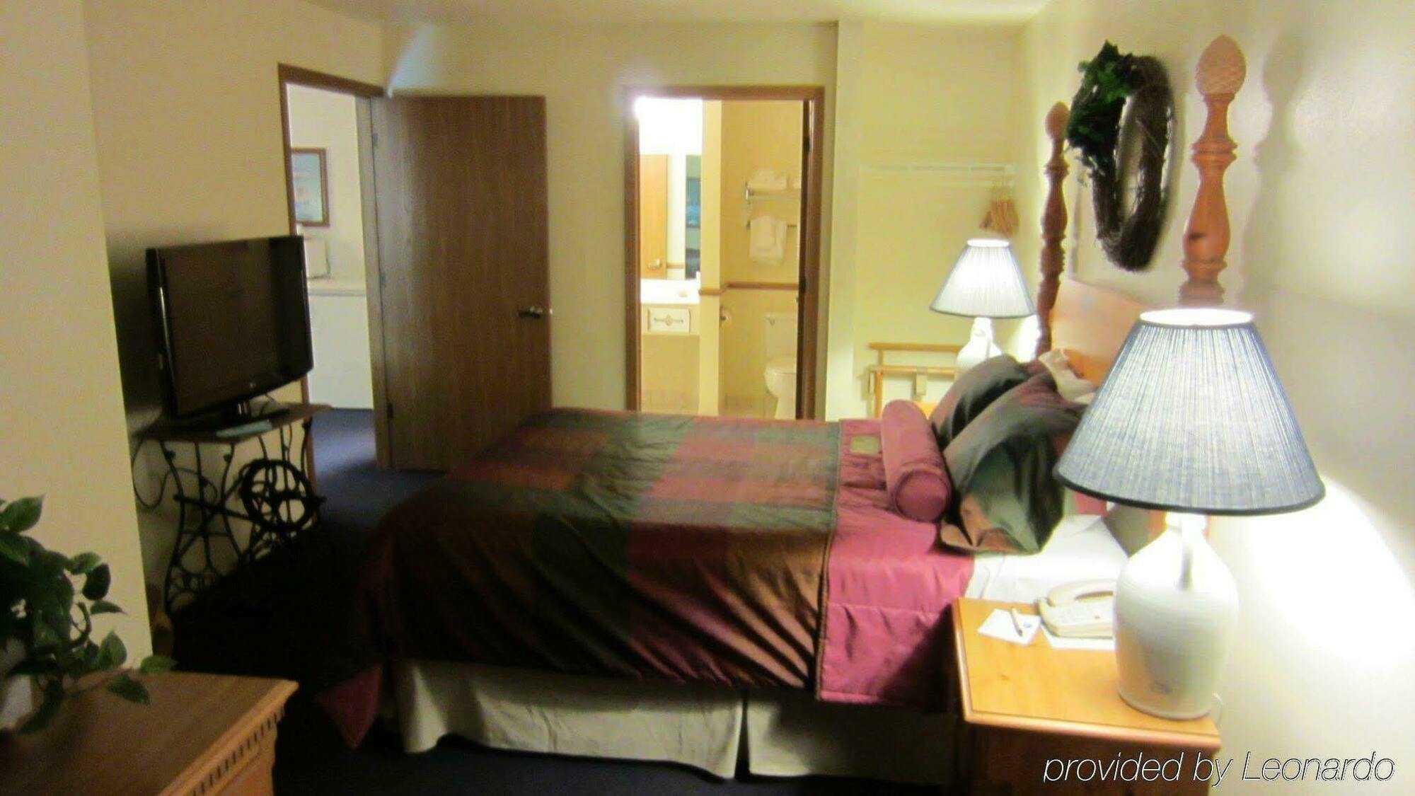 Hotel Baymont By Wyndham Mequon Milwaukee Area Habitación foto